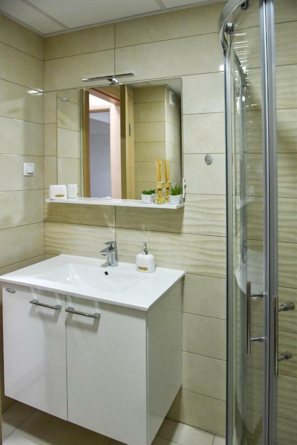 Lux Apartment Flatiron Skopje Exterior foto
